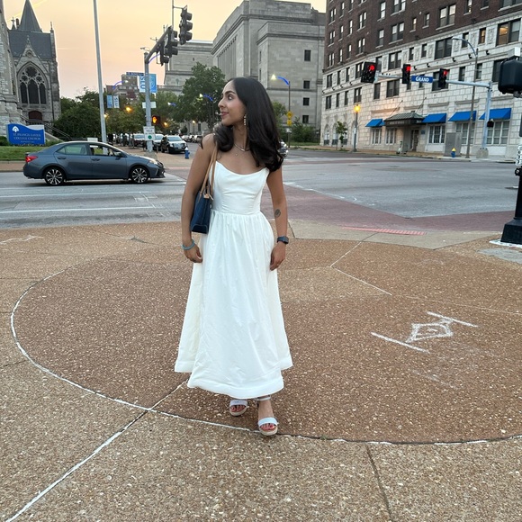 Meet your Posher, Noor - Picture 2 of 4